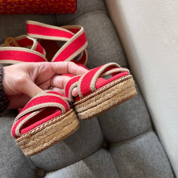 Tory Burch Straw Wedge High Heel Sandals - Picture 7 of 7